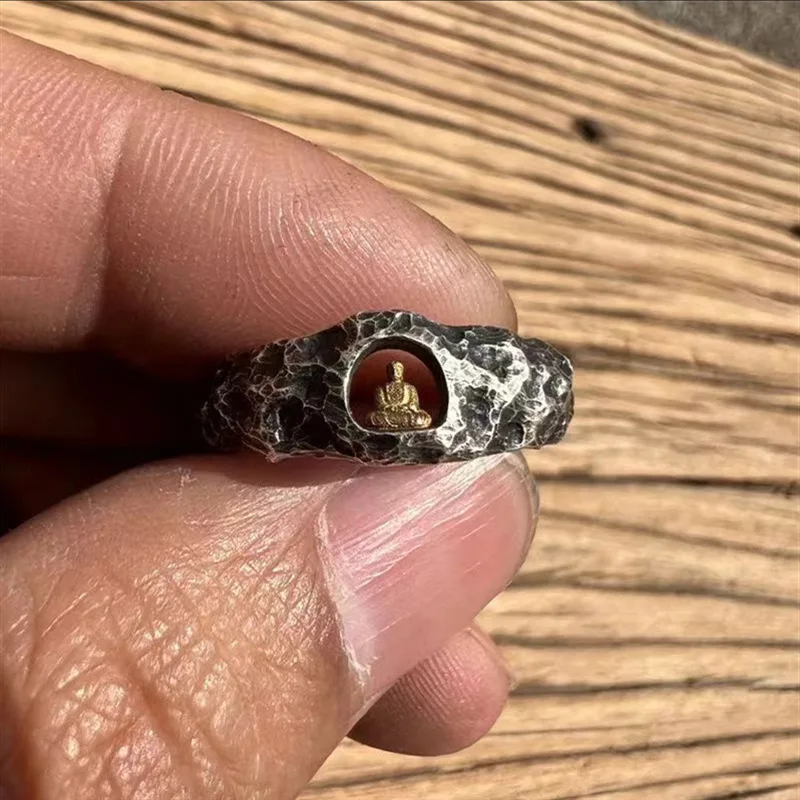 

Hand - Forged Grotto Buddha Ring with Rock Texture, Exquisite Retro Design, Embodies Traditional Culture