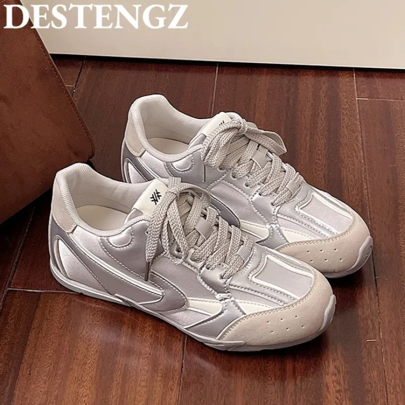 

Flats Sneakers Women Casual Shoes Loafers Summer New Sandals Brand 2025 Woman Running Sport Lace-Up Comfort Zapatillas Mujer
