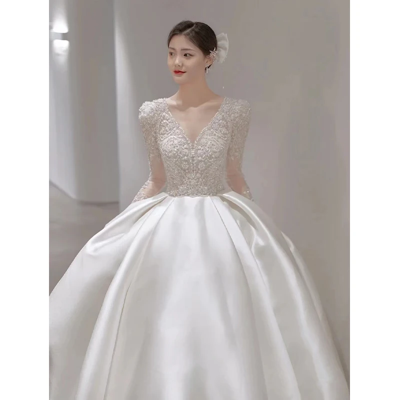 Satin Wedding Bridal Gown Heavy Industry Long Sleeve Gown