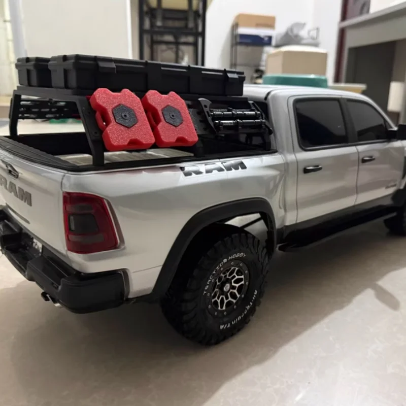 KM Realistic Scale Roll Cage Bundle - 1/8 Dodge RAM 1500 RC Crawler Recovery Boards & Storage Box Dress-Up Kit