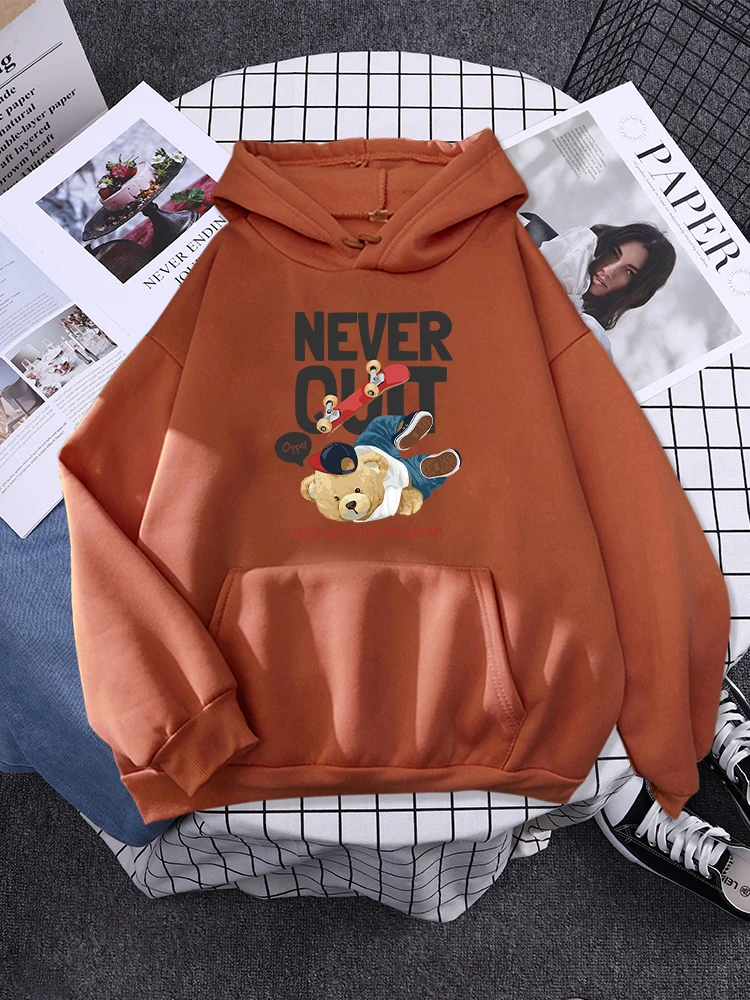 Teddy Bear Never Quit Give Up Is Not An Option Hoody For Woman New Pocket Pullover Autumn Warm Sweatshirt Hip Hop Female Hoodie 