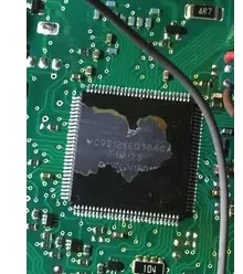 Free shipping   MC9S12XEG384CAL 1M12S 112 CPU      Spot  10PCS