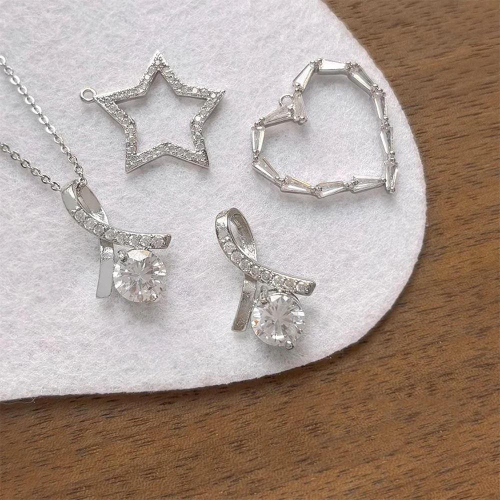 

2 Pieces Brass Plated with Genuine Gold and Inlaid with Zircon Heart Shaped Pendant DIY Jewelry Making Accessory Materials