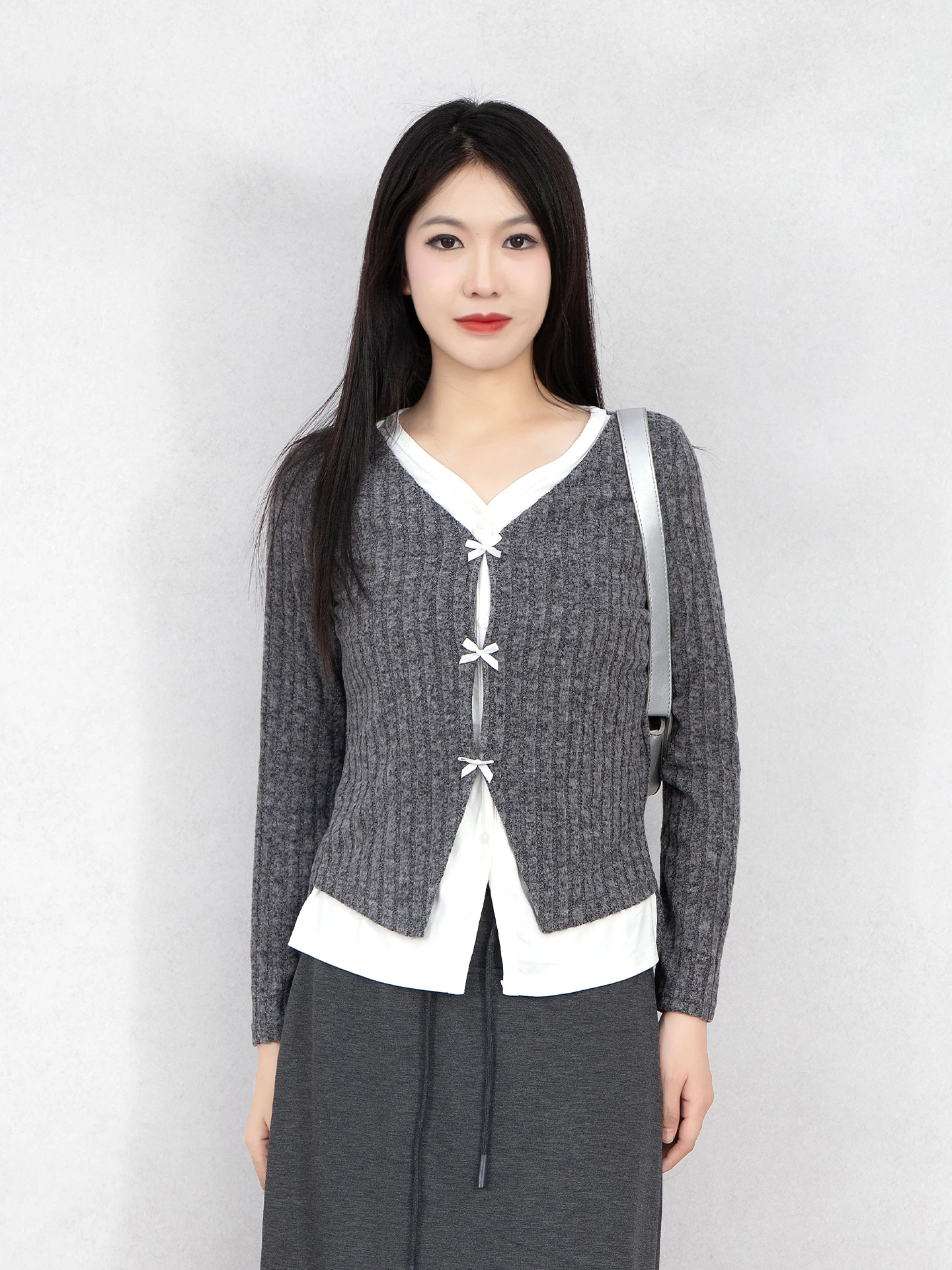 

2025 New plus Size Women's Top Knot Loose Sle Knitted Soft Polyester Casual Daily Wear V-Ne Long Sve irt