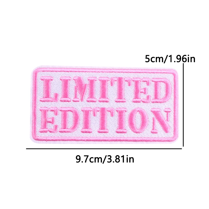 Cartoon Pink Letters ricamo Patch ferro fai da te su toppe per abbigliamento toppe personalizzate con Slogan sui vestiti giacche cucire distintivi