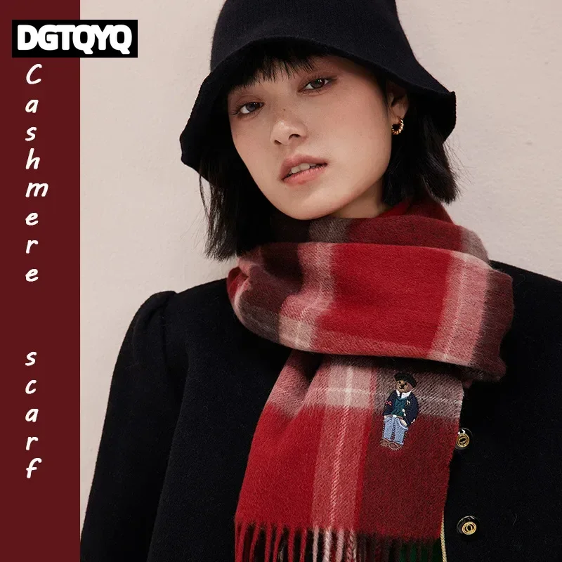 DGTQYQ Limited Edition British Bear 100% Australian Wool Scarf Retro British Style Thickened Winter Unisex Couple Plaid Scarf