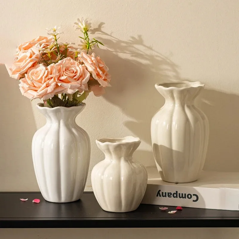 Art Ceramic Vase Aesthetic Flower Vase Flower Bottle Home Decor  Flower Arrangement  Wedding Party Decoration