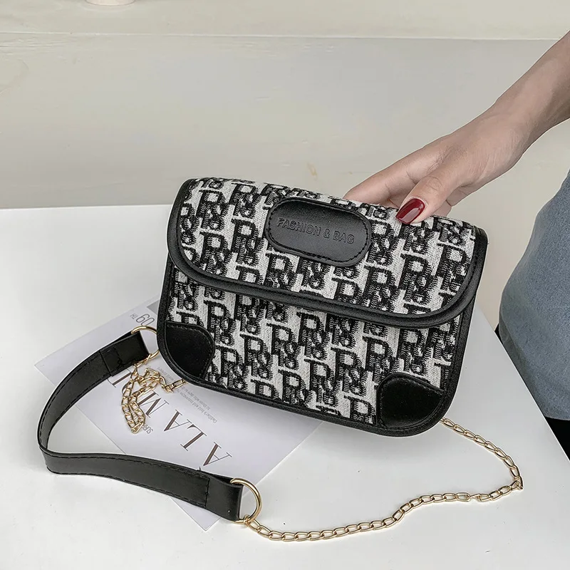 

New Fashion Shoulder Bag Female Crossbody Bags Women Small Handle Underarm Bag Clutch Simple Female Handbag 2024