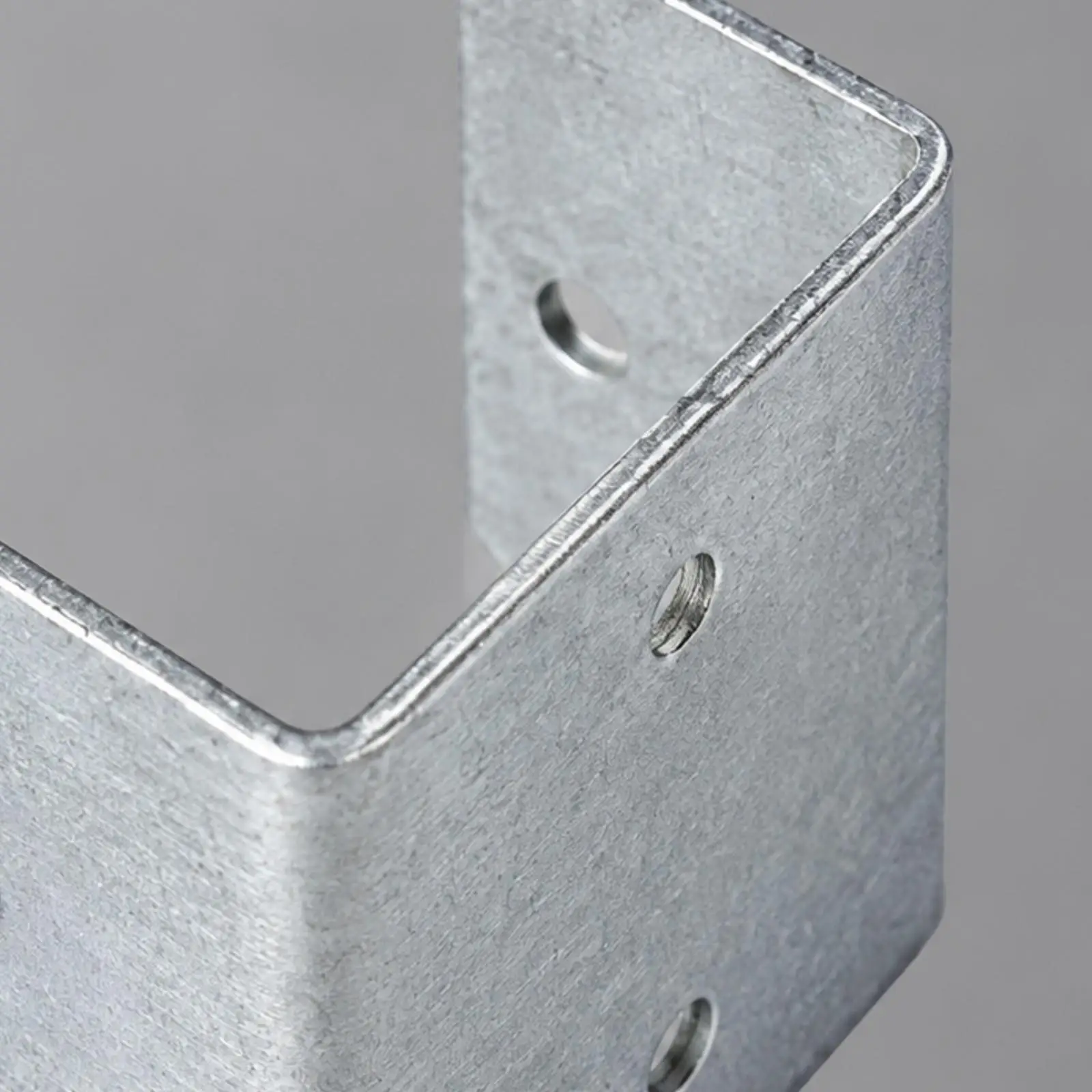 10 Pieces Fence Panel Bracket with Pre-Punched Mounting Holes Resistant Trellis Post Connector Zinc-Coated Curved Fence Bracket