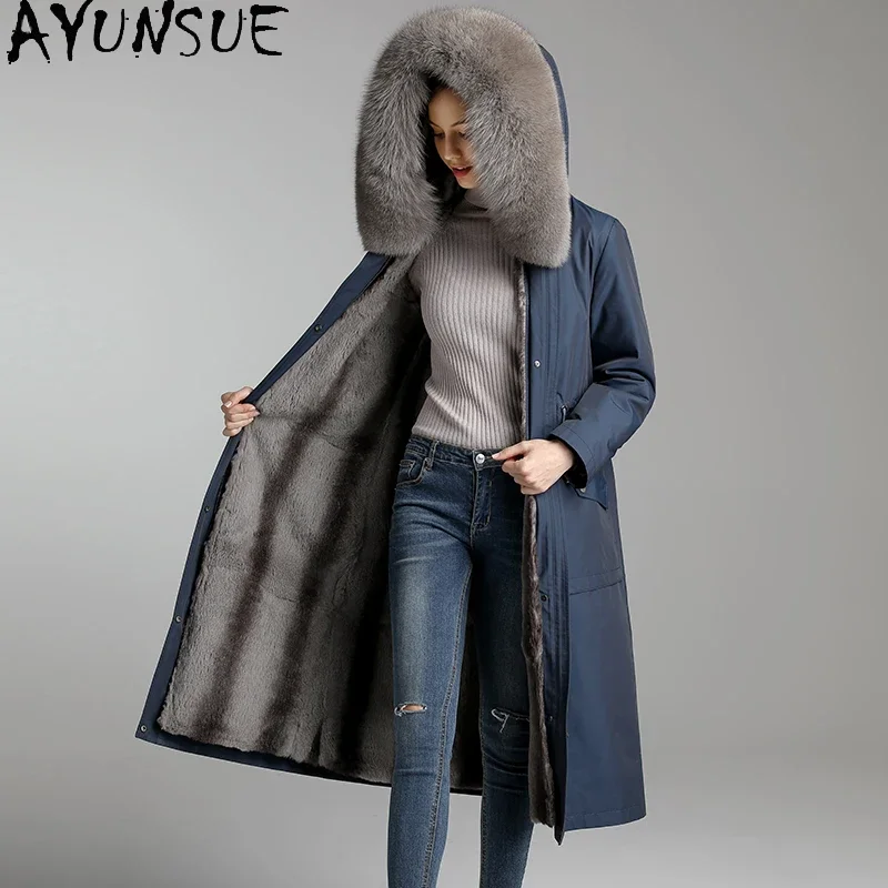 AYUNSUE, ropa de invierno para mujer, abrigo de piel 2020 Natural con Cuello de piel de zorro, Abrigo de Piel de Conejo Rex con capucha, Parkas largas cálidas para mujer 9117