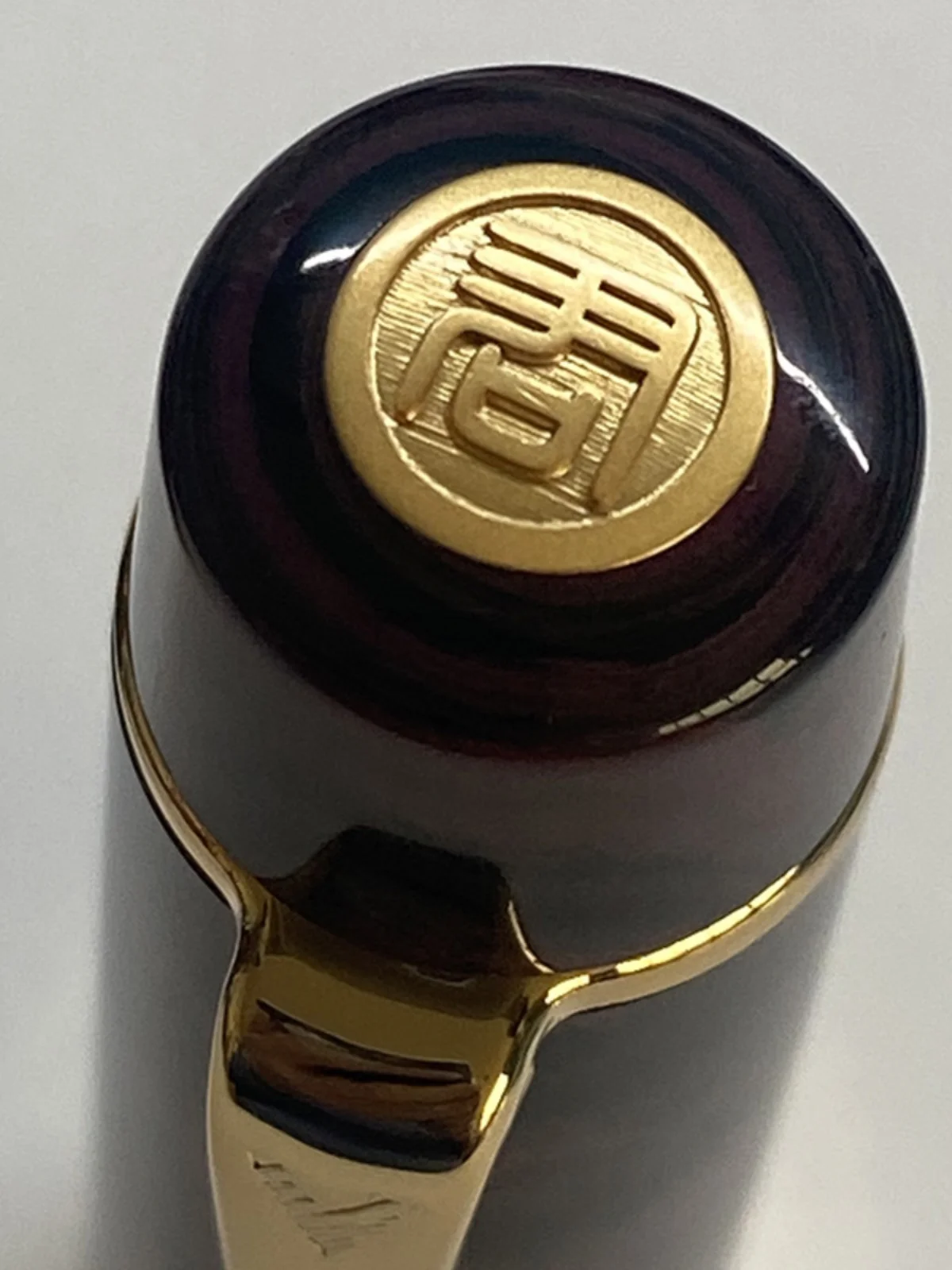 Wingsung/Junlai 632 Gold Clip 18k 8# Nib Gold Nib Fountain Pen German Cumberland Rigid Natural Rubber Piston Long Knife Pen