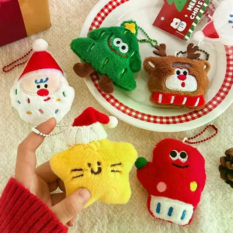 Cute Stars Plush Christmas Keychain Girls Fluffy Soft Cute Backpack Bag Pendant Practical Key Chain Charms Keyrings Gifts