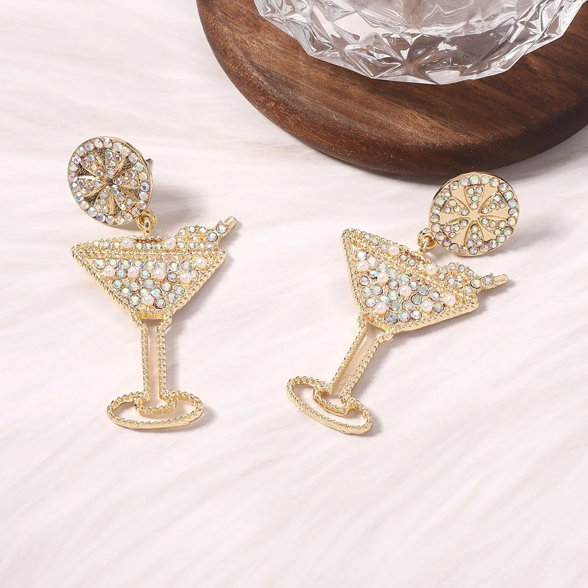 New creative carnival party diamond-encrusted fashion wine glass shape earrings, super flash hollow fashion personalized models
