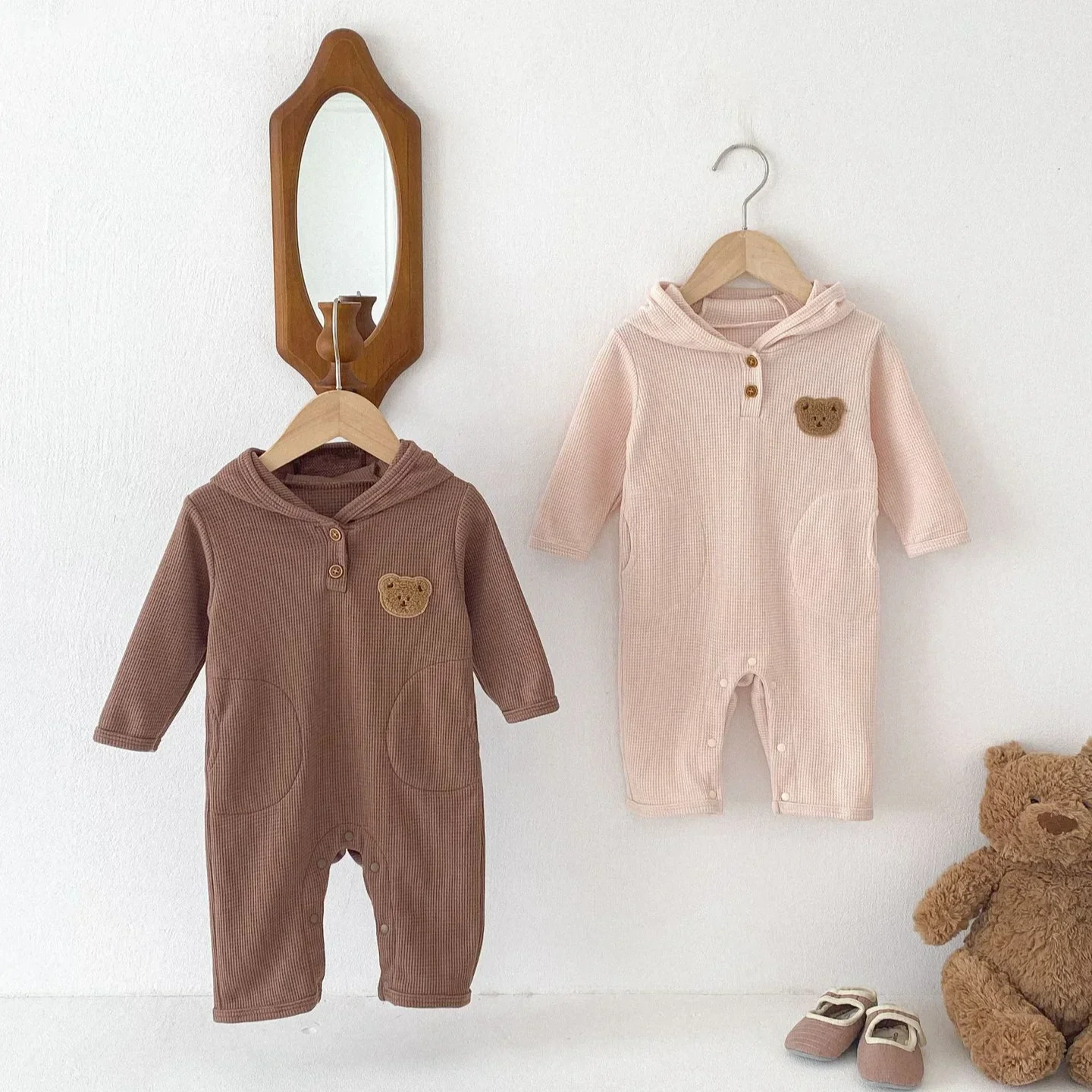 

INS kids Baby Clothes: infant toddler Bear Hooded Plaid Romper newboprn Boys' Girls' Long Crawling Suit