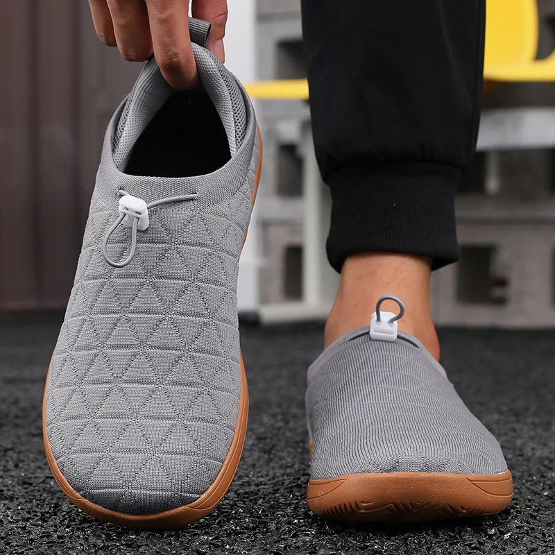 Minimalist and Unisex Wide Mesh Shoes for Comfortable Walking and Casual Outdoor Activities with Soft Soles Suitable for Travel