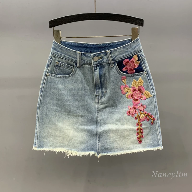 

Washed Machine Embroidery Raw Edge Denim Short Skirt for Women 2024 Summer New High Waist Slimming A- Line Sheath Skirt