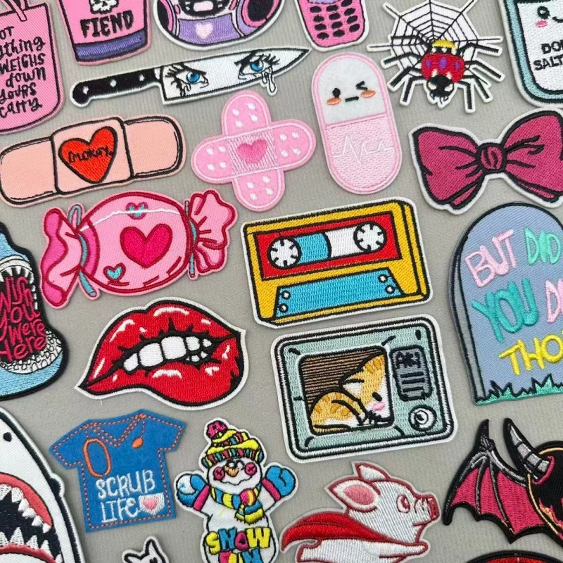 

Cartoon Embroidered Patches on Clothes Iron on Patches for Clothing Diy Cartoon Stripes Stickers Anime Patches Appliques Badges