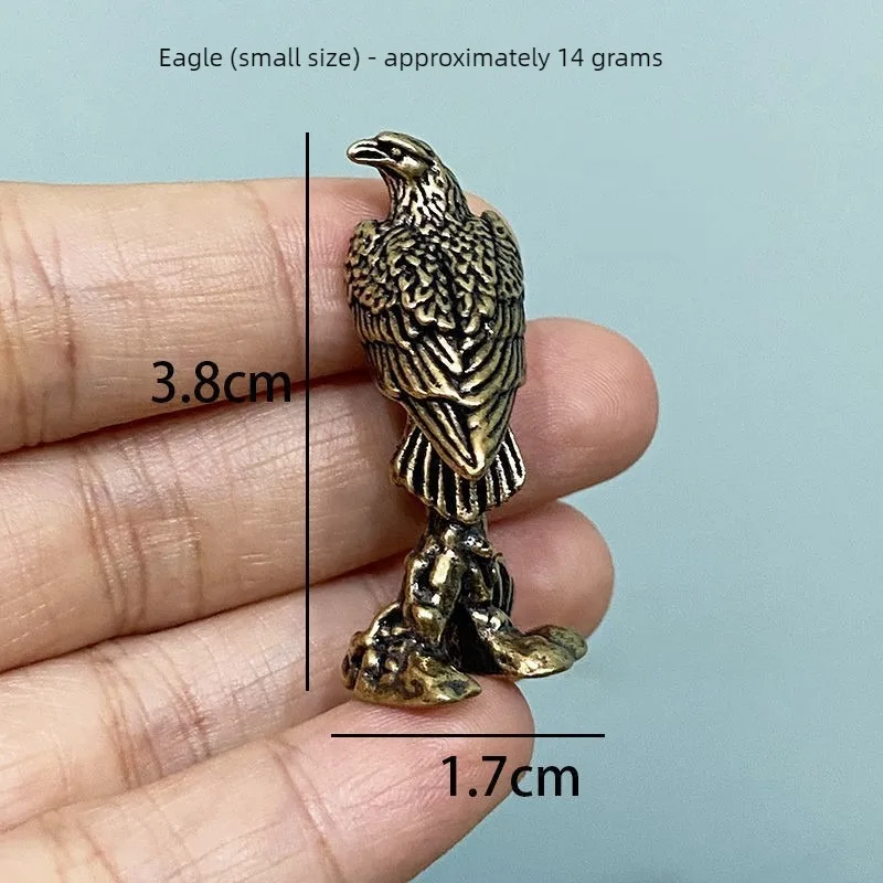 

8PCS Handmade Eagle Ornament Vintage Copper Bird Figurine Sculpture Handmade Crafts Home Office Desk Animal Decoration