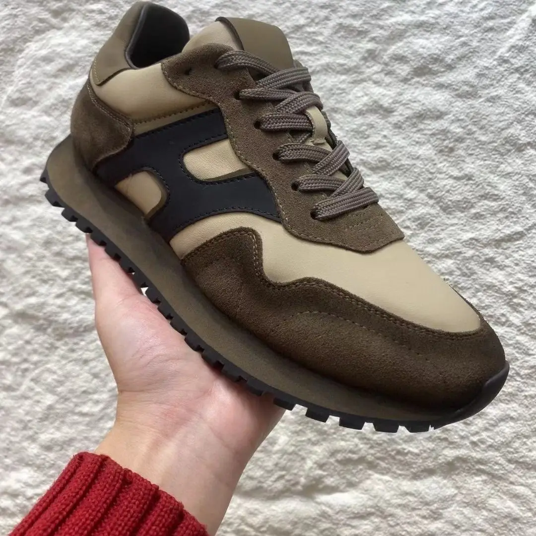 

Men's Retro Runner Shoes Full-Grain Leather Trendy Color-Block Thick-Sole Casual Shoes for Autumn Winter Spring