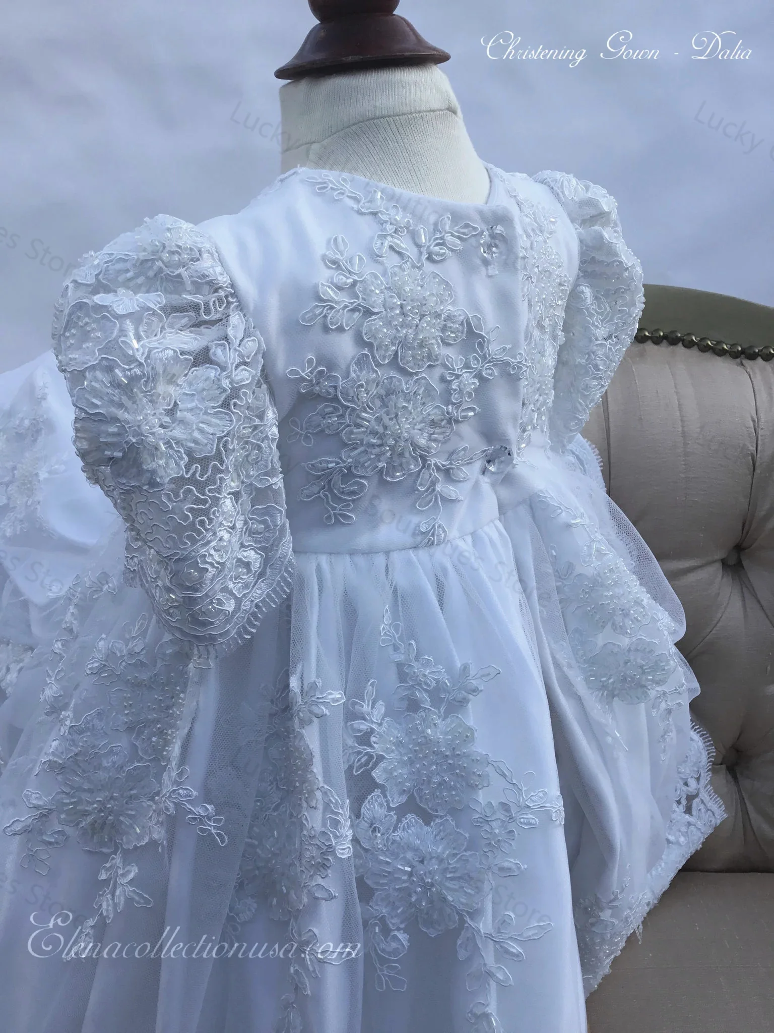 Glamorous Christening Gowns for Kids Lace Appliques First Communion Dresses Luxury Little Girls Toddler Baby Baptism Dresses