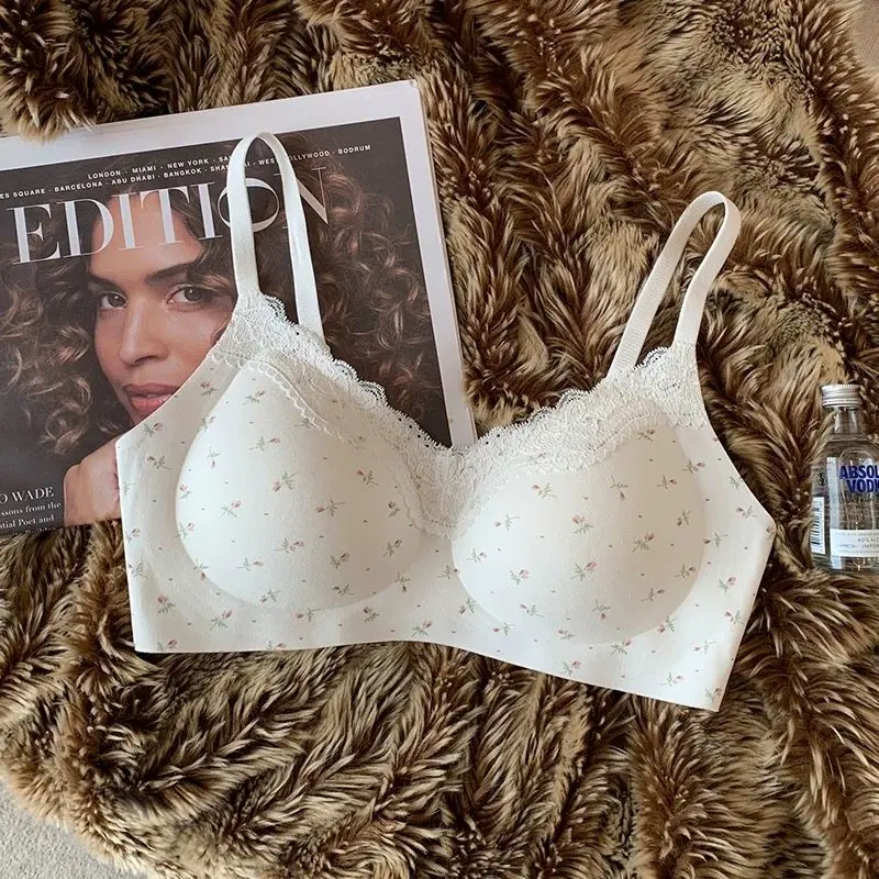 Desire Sexy Spitzen-Push-up-BH, ungefüttert, ohne Bügel, für Damen, romantische Raffung, Bralette, bequem, für den Alltag, Größen M bis XXL