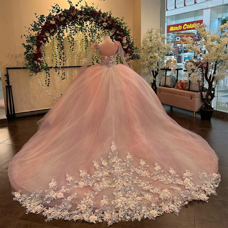 Sparkly Pink Princess Ball Gown Quinceanera Dresses 2024 Appliques Spaghetti Strap Sweetheart Sequined Vestidos De 15 Años Gala