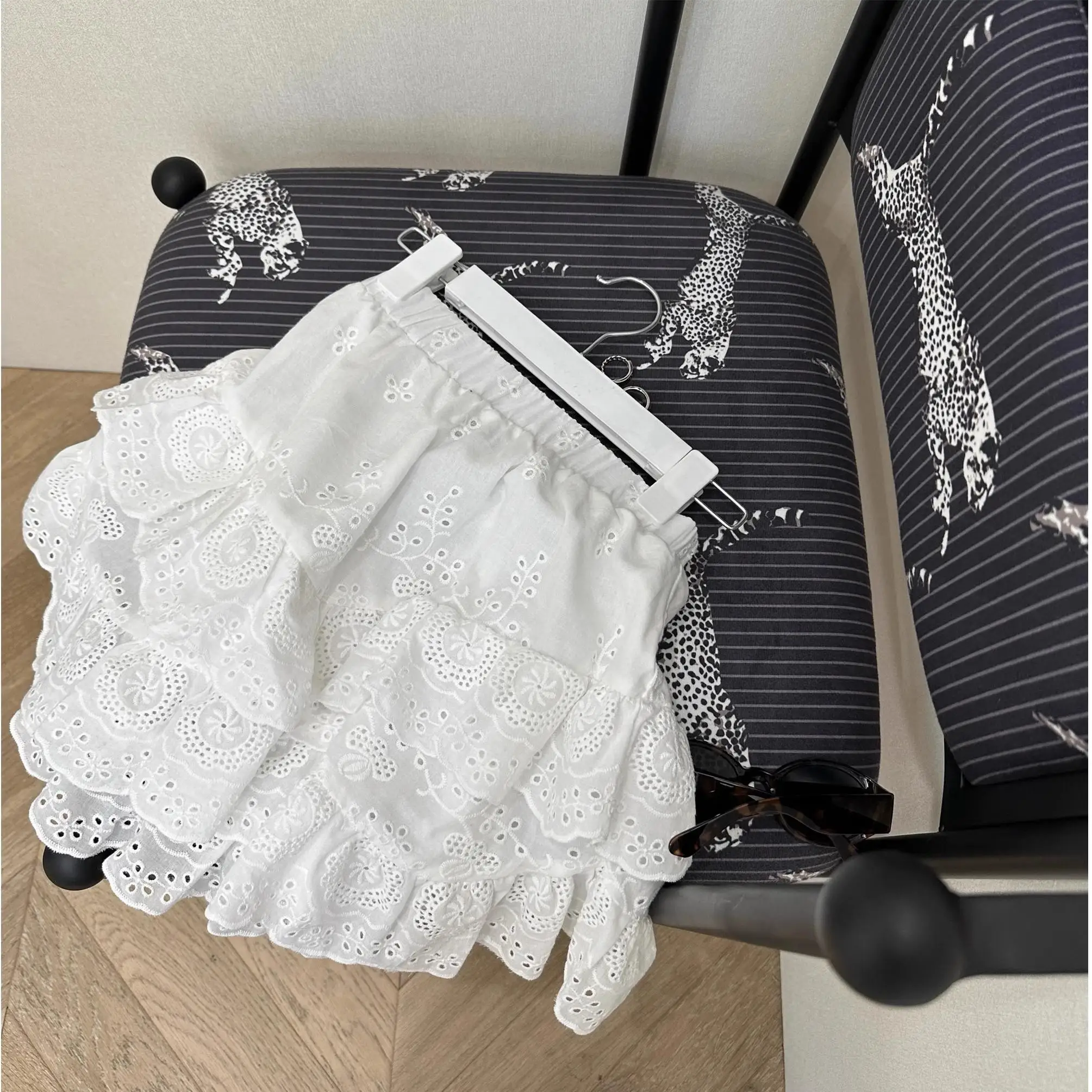 Solid Color Vintage Clothes Skirts Cute Cotton Skirts Elastic High Waist White Mini Skirts Summer Outfit Lace Skirt Embroideryed