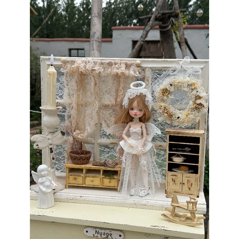 Sweet Garden Solid Wood Lace Screen Medieval Shelf Wall Bracket Wall Decoration Shooting Background Partition