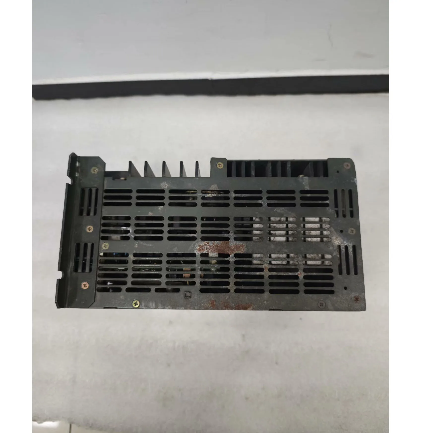 Servoaccionamiento PE2A050AMDBP0A Con garantía