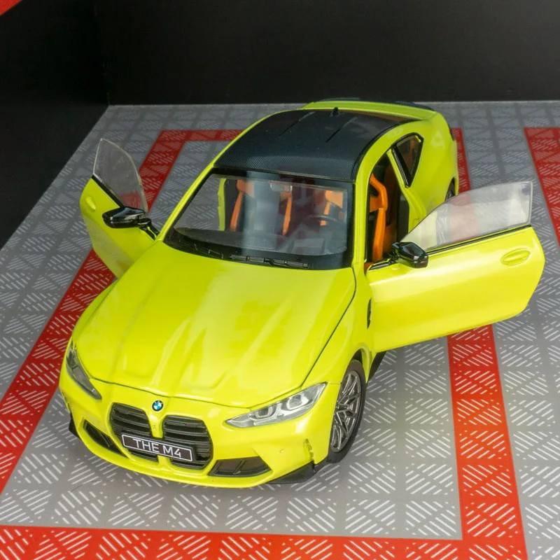 

CCA 1:23 BMW M4G82 модель автомобиля из сплава, украшения, детская акустооптическая рулевая игрушка, подарочная дверь и капот, можно открыть, хорошее качество