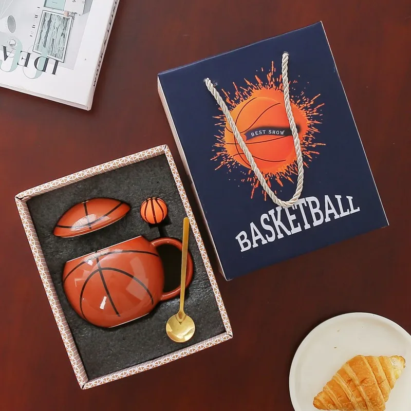

Basketball-themed Mug, Sports Souvenir, Water Cup Gift for Men, Basketball Pattern Ceramic Cup, Sports Souvenir