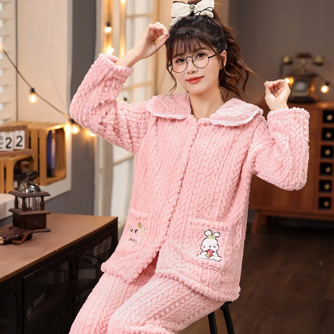 Autumn and Winter Women\'s Flannel Pajamas Long Sleeved Suit Thickened Warm Coral Velvet Lovely Home Clothes Women\'s Pajamas Suit