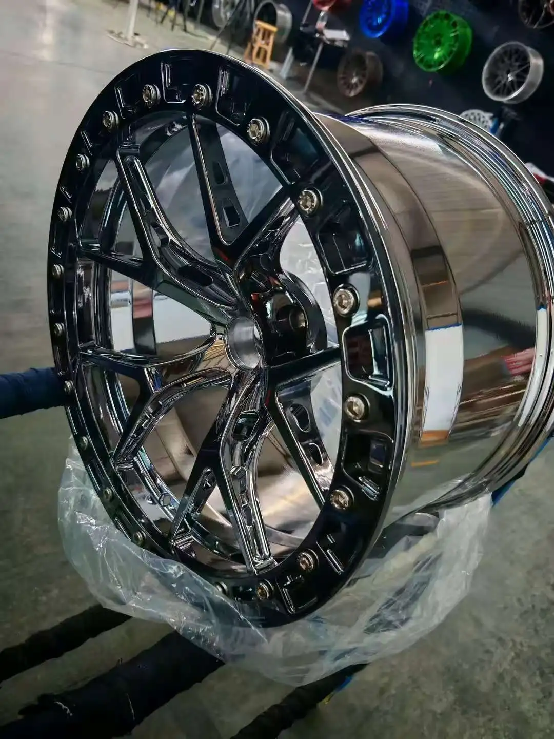 

SHIN Forged Triple Chrome FI-R Beadlock Wheels for M3 M4 G80 G82 M8 Mustang GT RS7 RSQ8 Mercedes Chevrolet Corvette Z06