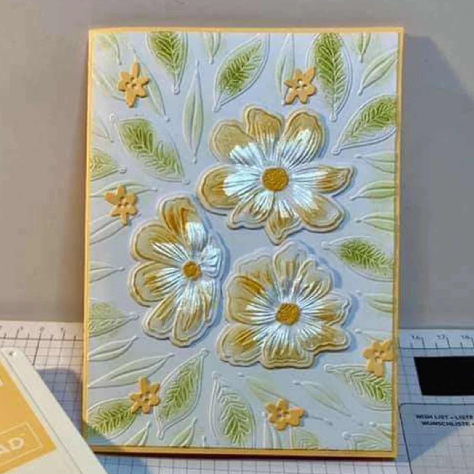 Elegante Blumen und Blätter, 3D-Relief-Ordner und Stanzform, 2-teiliges Set, für die Kartenherstellung, Scrapbooking, Papier-DIY-Bastelarbeiten und Dekoration.
