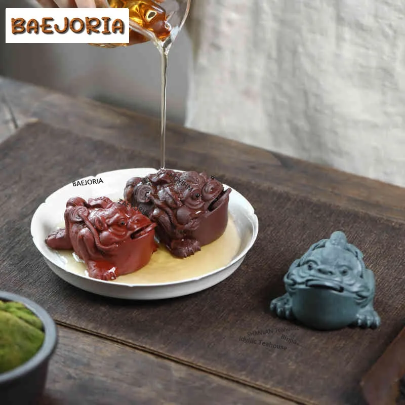 BAEJORIA Yixing Purple Clay Three-legged Wealth Golden Toad Tea Pet Japanese Lucky Model Tea Figurine Play Toys Tea Statue Gift