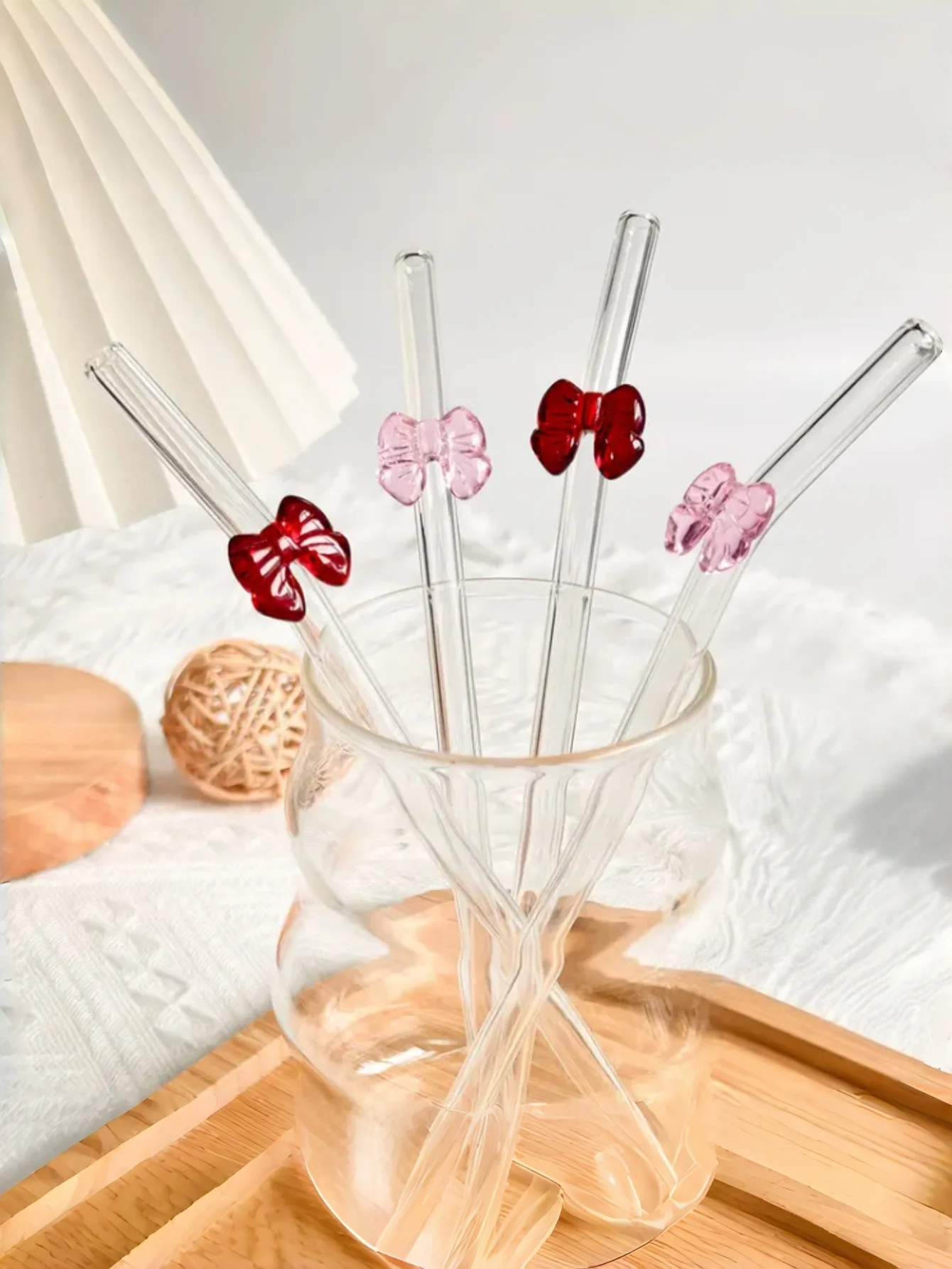 1/3/7PCS Elegant Reusable Bent Glass Straw, & Bow Design, Ideal for Milk Tea Cocktails Drinks, Festive Party Atmosphere Gift