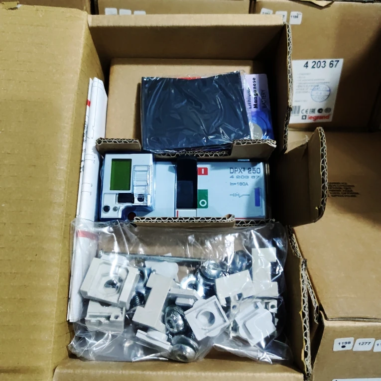 Legrand DPX3 250 160A 420367