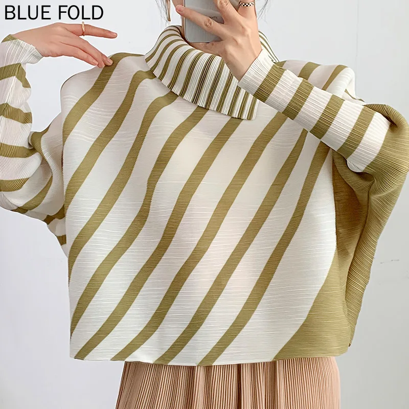 MIYAKE-Pleated Striped Top for Women, Lapel T-shirt, Pleated Blouse, Loose Crop Top, Large Size, New, Spring and Summer, 2023