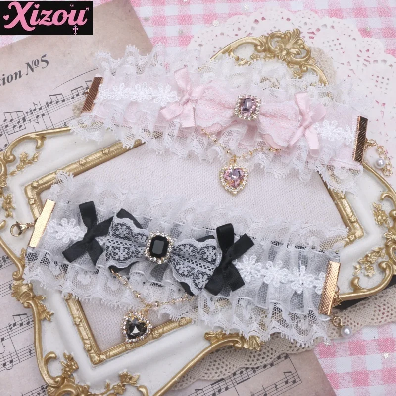 Accessori lolita da donna con fiocco in pizzo dolce e carino fatto a mano giapponese con strass, ciondolo d'amore, braccialetto morbido per ragazza, manica a mano