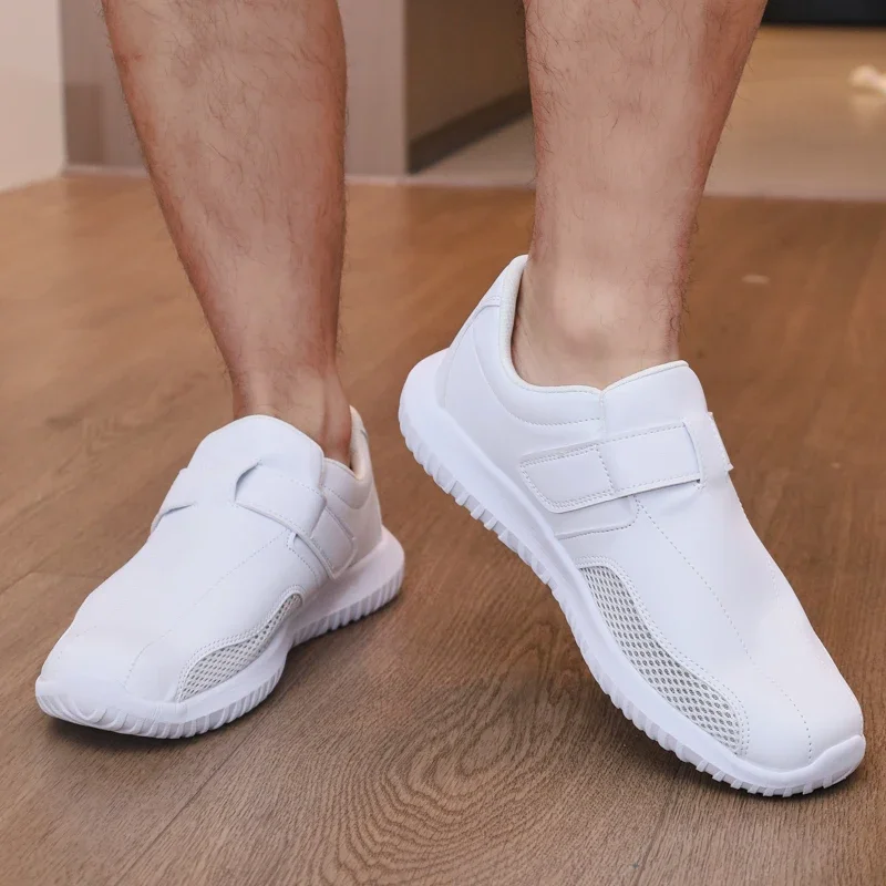 Baskets de sport blanches respirantes pour hommes, chaussures de couple en maille, mocassins de travail à enfiler, extérieur, décontracté, rencontre, taille 33-49, automne