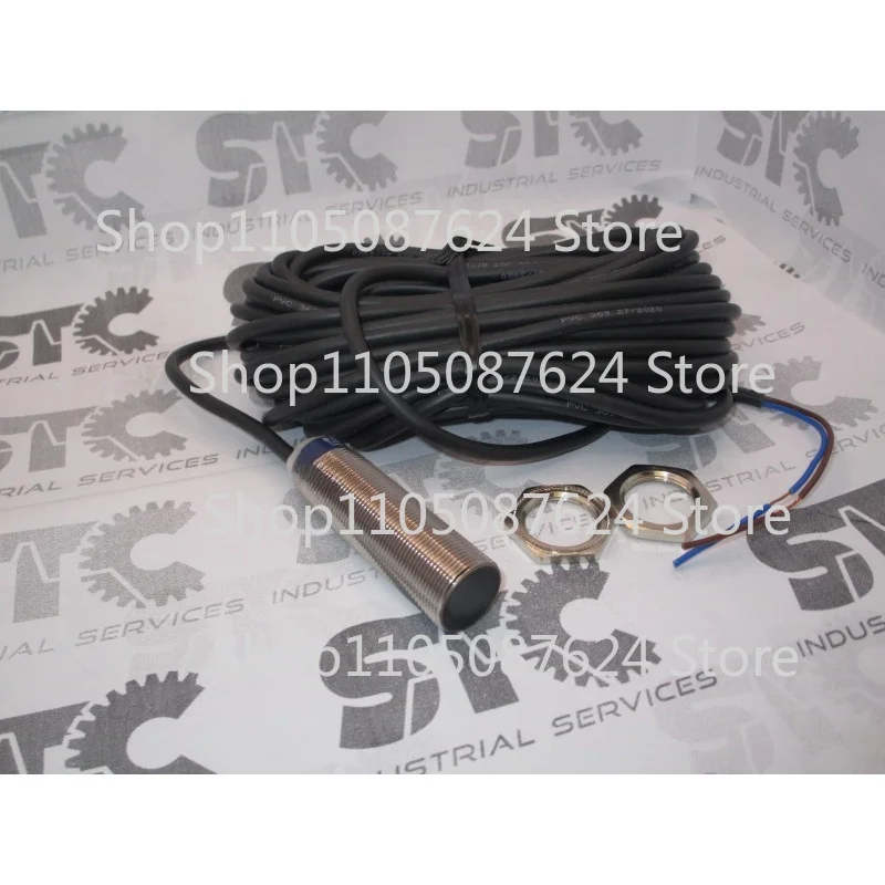 FF  XS618B1MAL10  For TELEMECANIQUE Inductive proximity sensor FAST SHIPPING