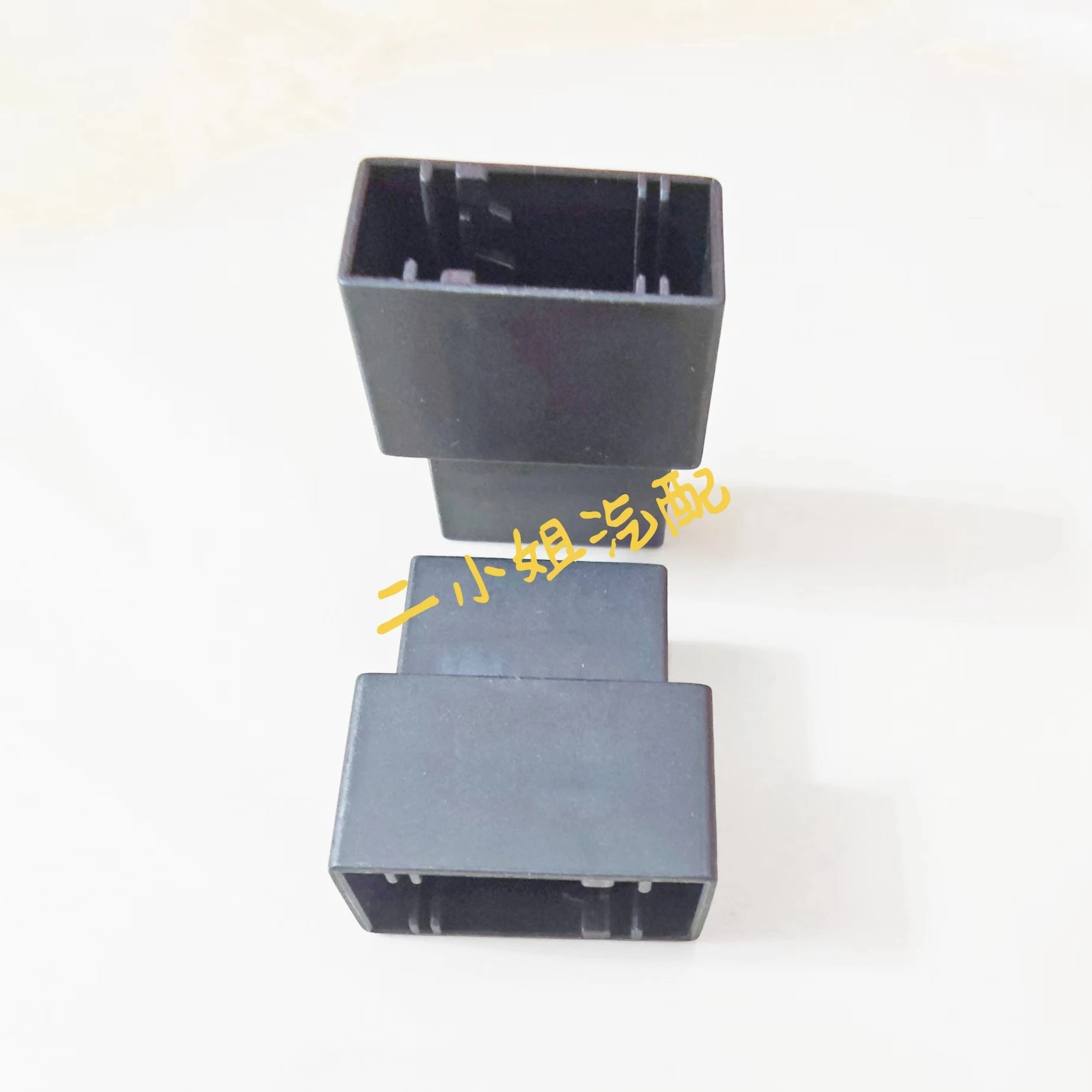 18 حفرة 5Q0 972 718 A VW A4L A6L A8L Q3 Q5 Q7 وقوف السيارات مساعدة الجبهة الرادار الأسلاك تسخير Magotan أداة العنقودية T18 ثقب التوصيل