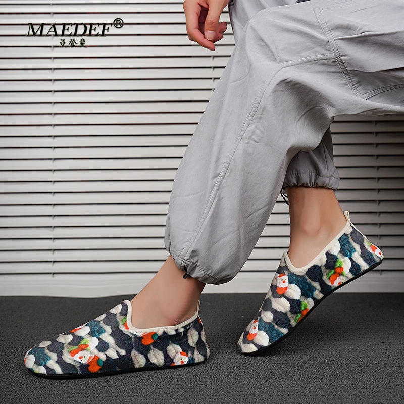 MAEDEF Winter Men Shoes Christmas Print Warm Lightweight Comfortable Slipper Women Plush Home Cotton Loafers Unisex Warm Shoes