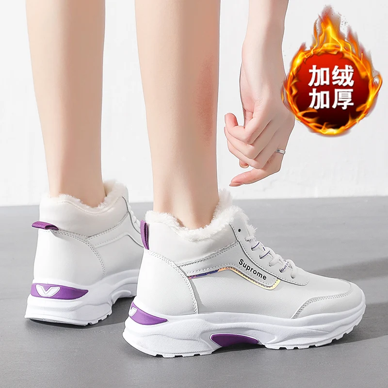 

2025 new men's casual shoes,walking shoes,sneakers strolling shoe Breathable New Arrival Lightweight Comfortable Boost Classic