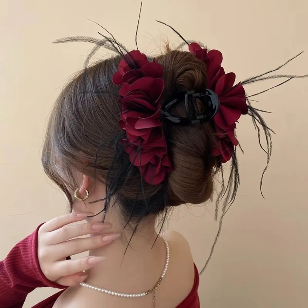Pinza para el pelo de plátano multicapa elegante, horquillas de flores plisadas rojas, lazo, pluma, Clip de tiburón, vacaciones de verano