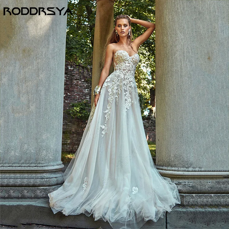 Rodddrsya bez ramiączek suknia ślubna kwiaty aplikacje Sweetheart suknia ślubna plaża tiul sukienka bez pleców de mariée bohème Custom Made Suknia ślubna Bez ramiączek Kwiaty Aplikacje Sweetheart Suknia ślubna Plaża Tu