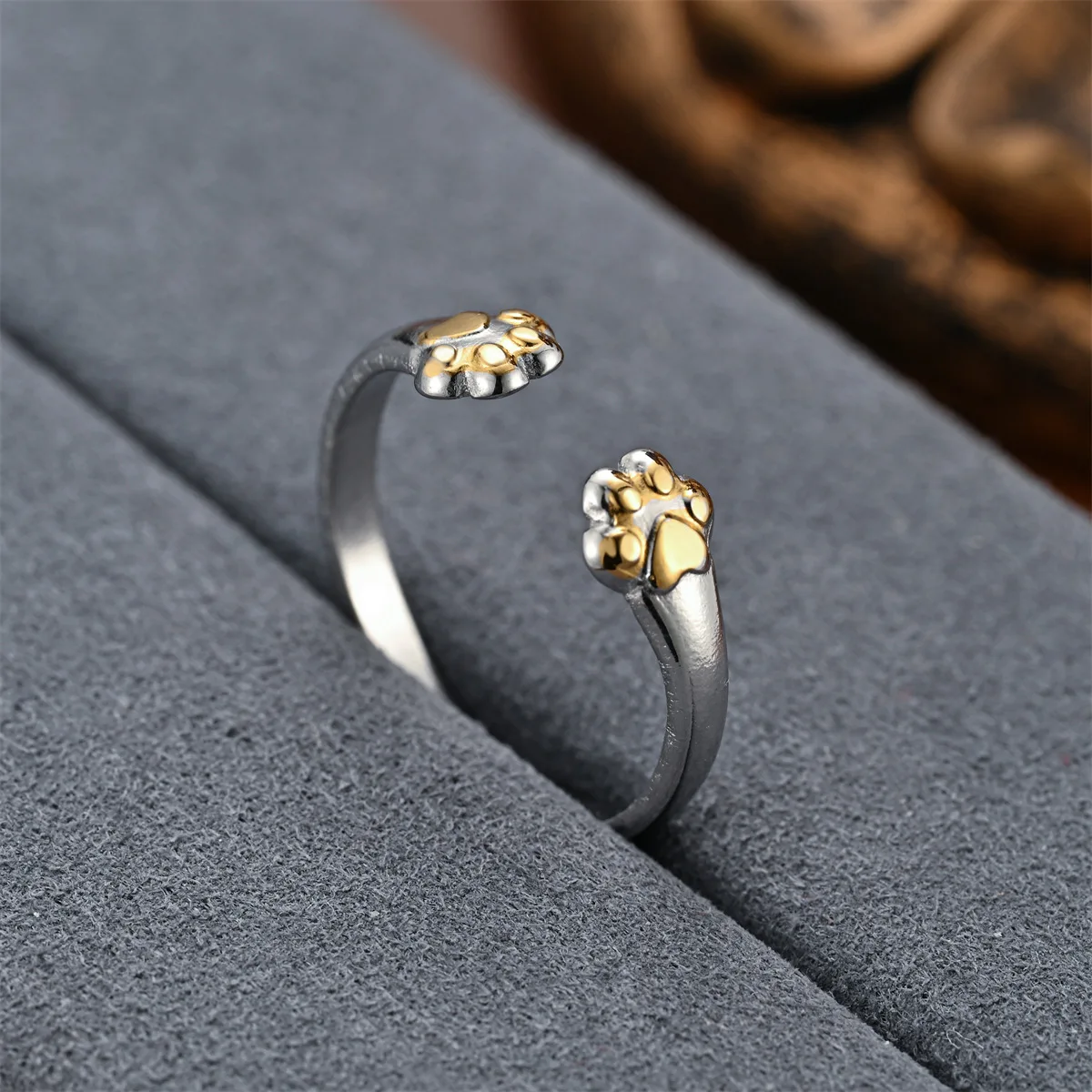 Adjustable Cat Paw Open Ring — product detail 4