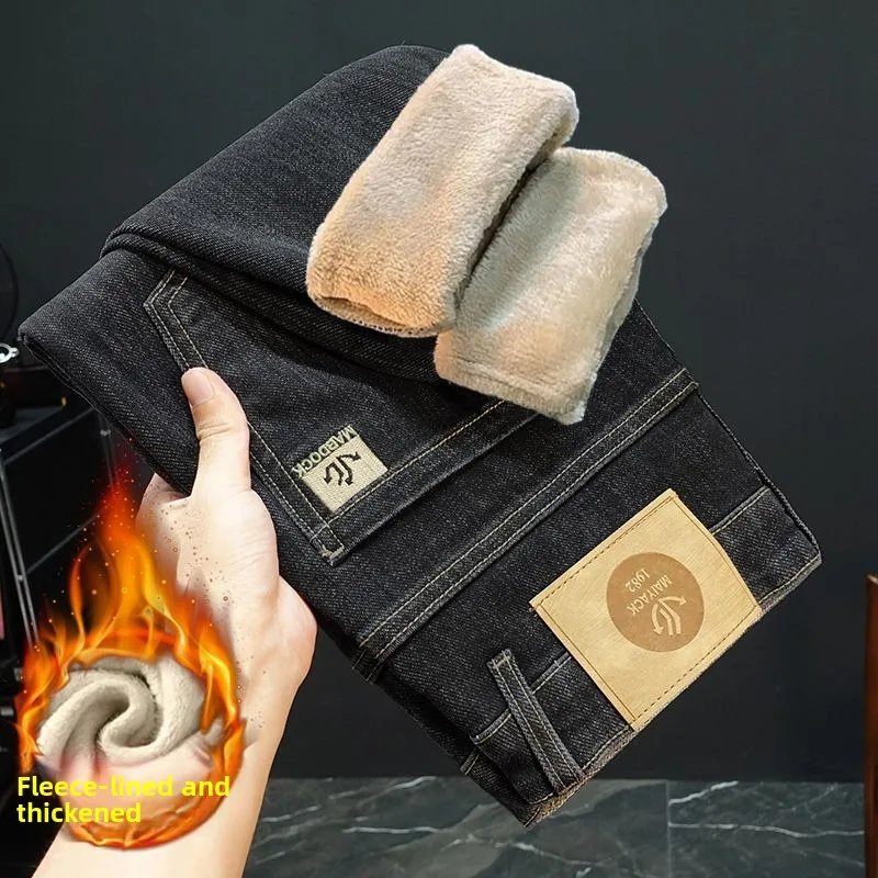 

2026 зимние мужские теплые брюки, модные вышитые принты, модные облегающие эластичные плюшевые джинсы для мужчин