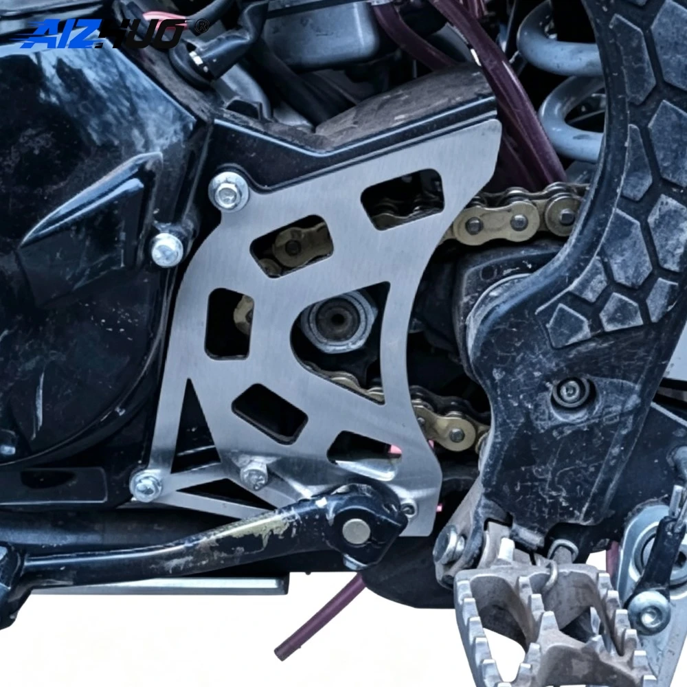 Front Chain Sprocket Cover Protection For Loncin MT250 Kayo KT250 hengjian 2 stroke DT230 Dirt Bike MT250 Motorcycle Accessories