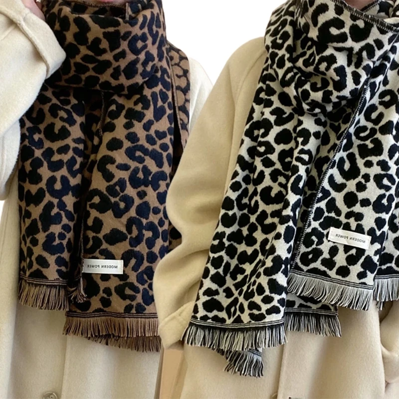 Sciarpa leopardata avvolgente Pashmina per donna scialle leggero frangia lunga imitazione Cashmere sciarpa natalizia invernale